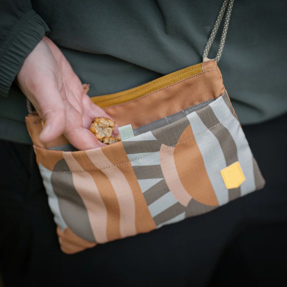 CloudbeamAccessoryBag_ABCLB359_-3_c858df5f-00ae-4394-89f1-1359feeae643.jpg.webp