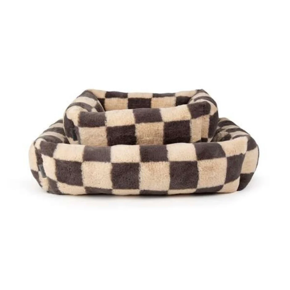 Checkerboard_GreyCream.jpg.webp